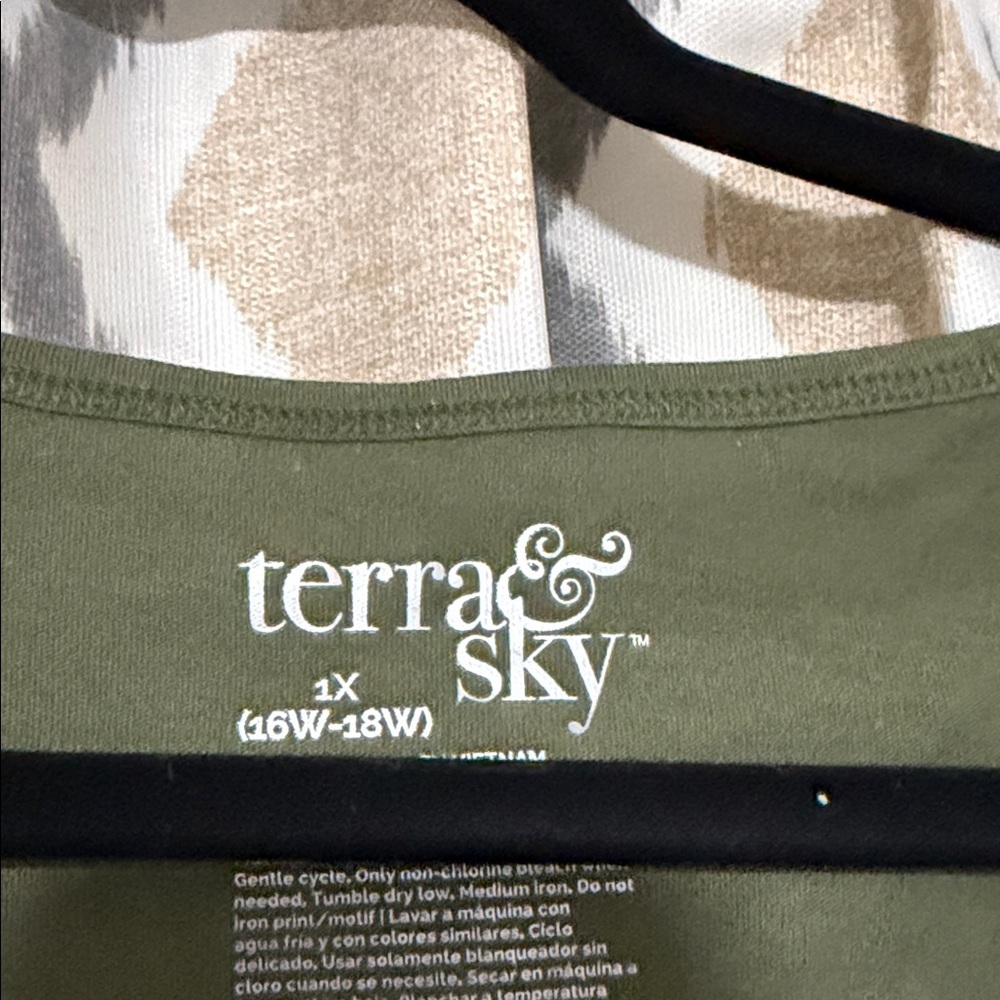 Terra & Sky Olive Long Sleeve Tee - Picture 2 of 2